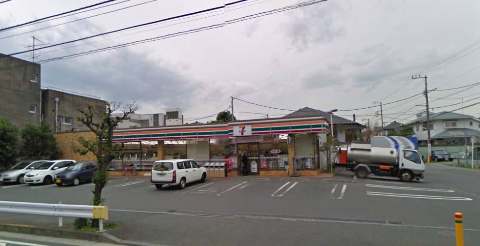 コンビニ　セブンイレブン 藤沢鵠沼海岸5丁目店（コンビニ）まで475m
