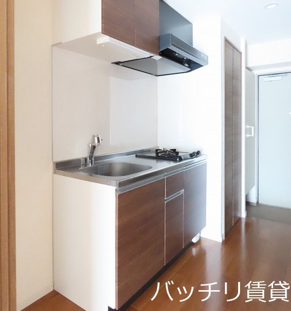 キッチン　＊画像は別部屋の為イメージ、現状を優先致します