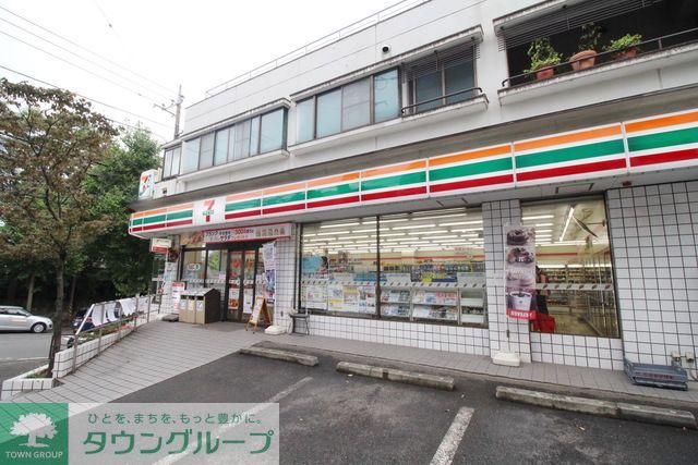 コンビニ　セブンイレブン川崎馬絹西店（コンビニ）まで210m