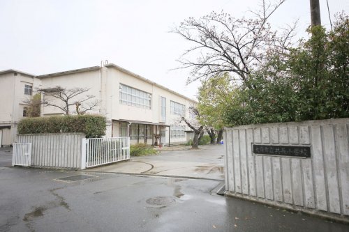 小学校　大府市立共長小学校（小学校）まで1232m