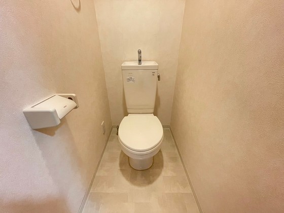 トイレ　※別部屋の写真です