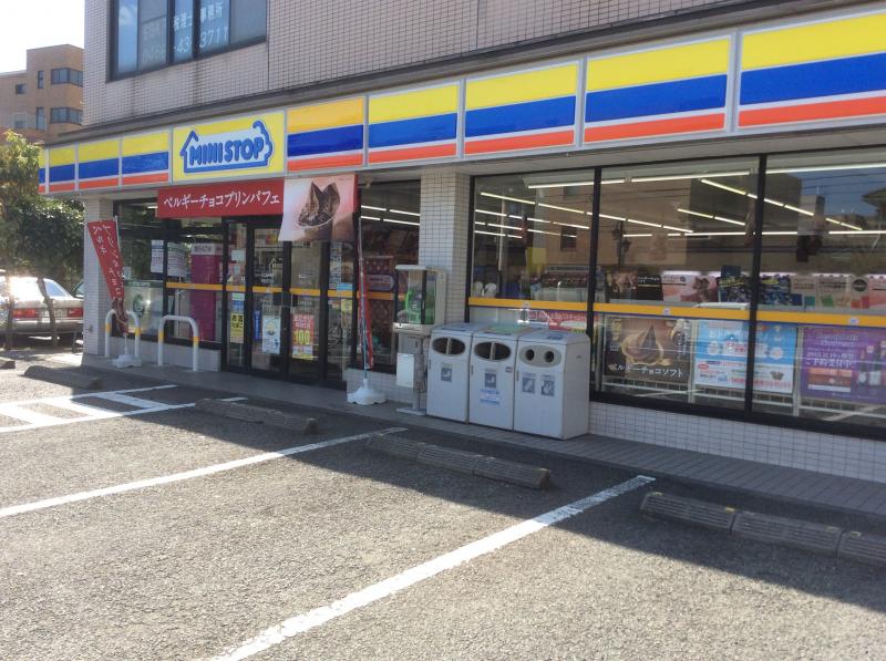 コンビニ　ミニストップ 湘南台3丁目店（コンビニ）まで241m