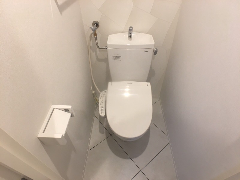 トイレ　トイレです。ウォシュレット付を探している方、おすすめです！