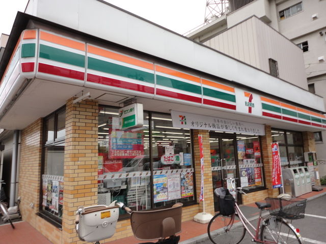コンビニ　セブンイレブンさいたま堀崎町店（コンビニ）まで617m