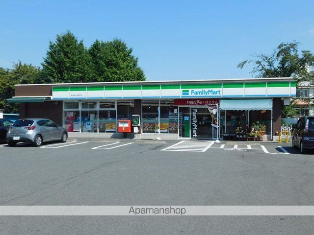 コンビニ　ファミリーマート（コンビニ）まで3690m