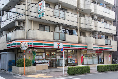 コンビニ　セブン－イレブン江東海辺店（コンビニ）まで262m