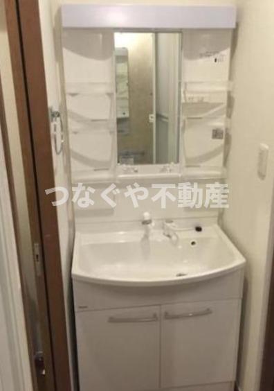 洗面設備　カーサレッジーナ