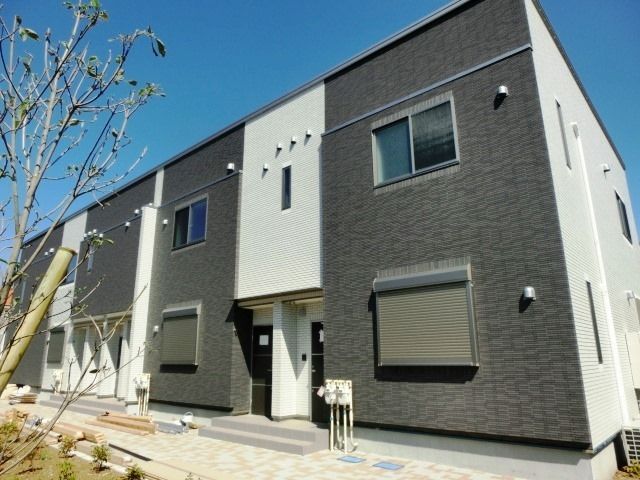 建物外観　２０１４年築　ペット可　都市ガス　オートロック完備
