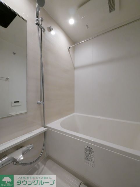 バス・シャワールーム　※写真は同タイプ住戸です。