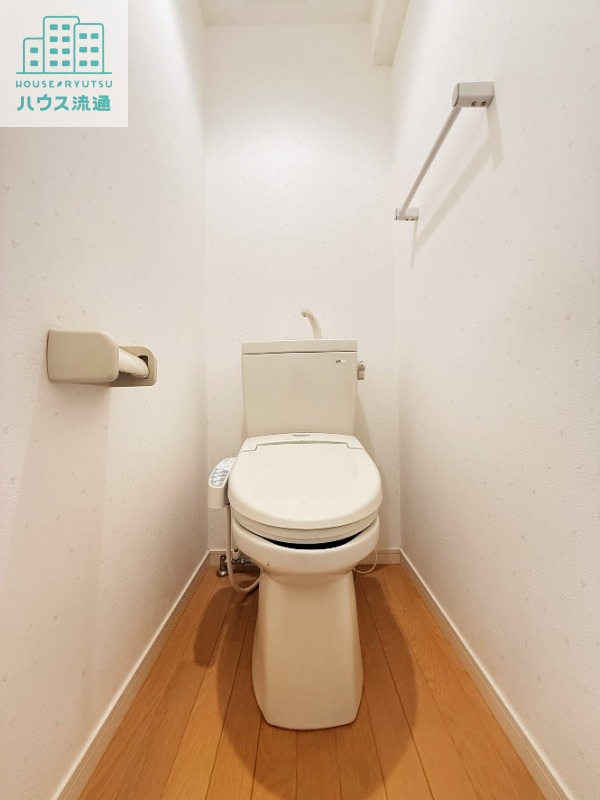 トイレ　※同間取のお部屋の写真です。