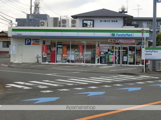 コンビニ　ファミリーマート三島壱町田店（コンビニ）まで486m