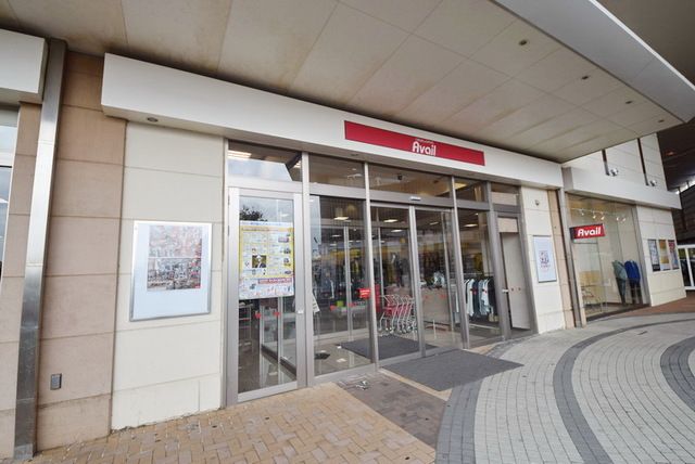 ショッピングセンター　アベイル牧の原モア店（ショッピングセンター）まで6440m