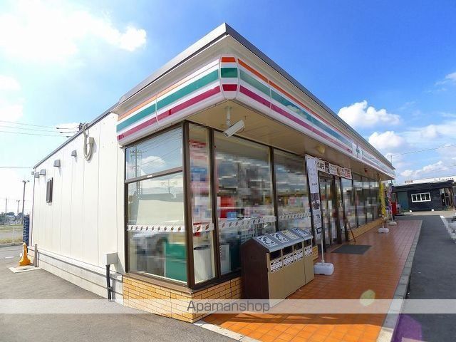 コンビニ　セブンイレブン桐生競艇場前店（コンビニ）まで900m