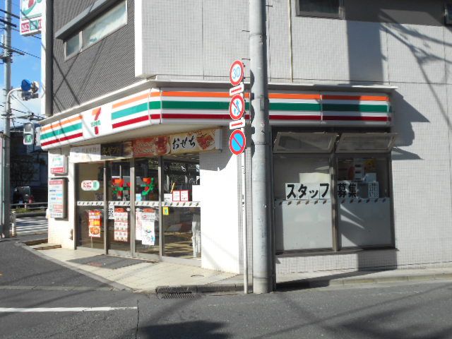 コンビニ　セブン-イレブン荻窪桃二小南店（コンビニ）まで122m