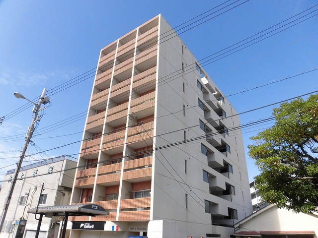 建物外観　落ち着いたお洒落な外観です