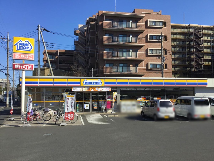 コンビニ　ミニストップ大和下鶴間店（コンビニ）まで385m