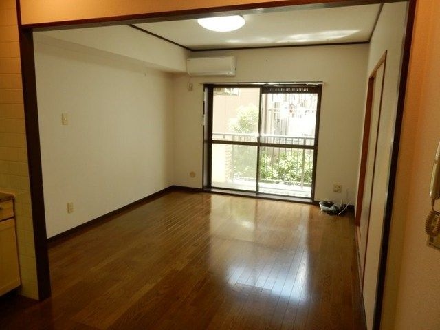 居室・リビング　★お部屋探しはタウンハウジング登戸店まで★