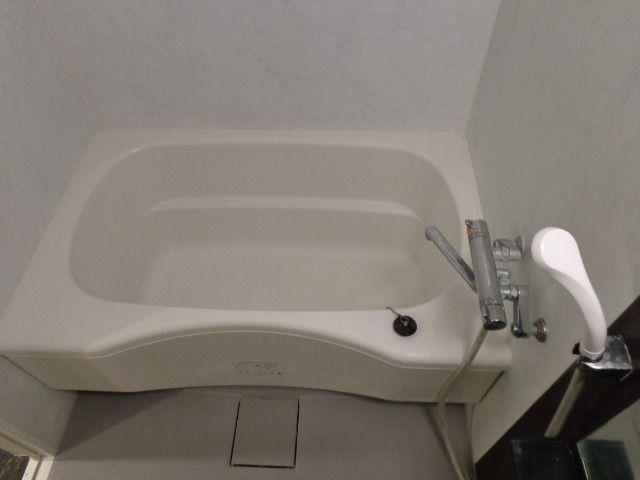 バス・シャワールーム　ゆったりサイズバス