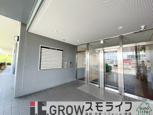 六甲アイランド線 アイランドセンター駅 徒歩6分 14階建 築29年の外観写真