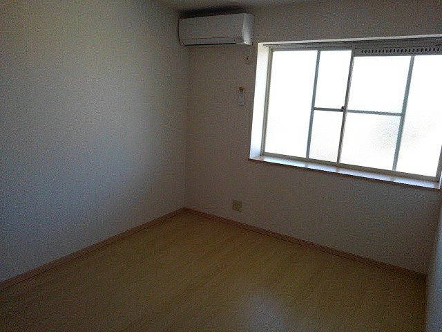 その他部屋・スペース　洋室6帖