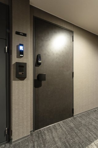 玄関　※写真は同タイプ住戸です。