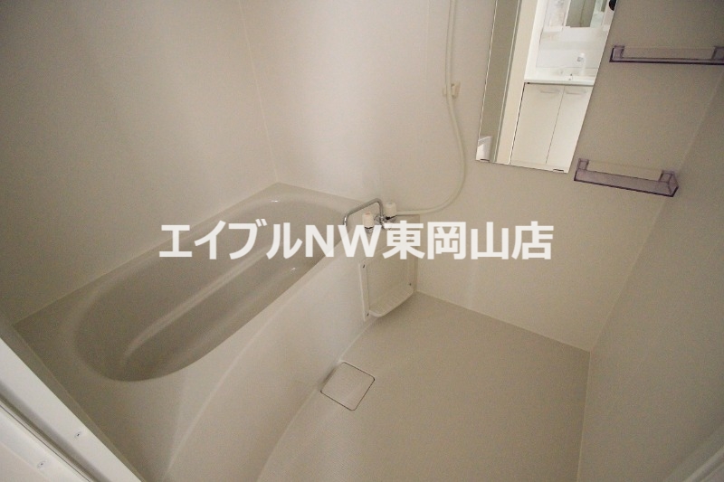 イーストヒルズ Aの風呂写真