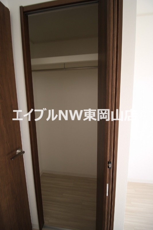 イーストヒルズ Aの内装写真
