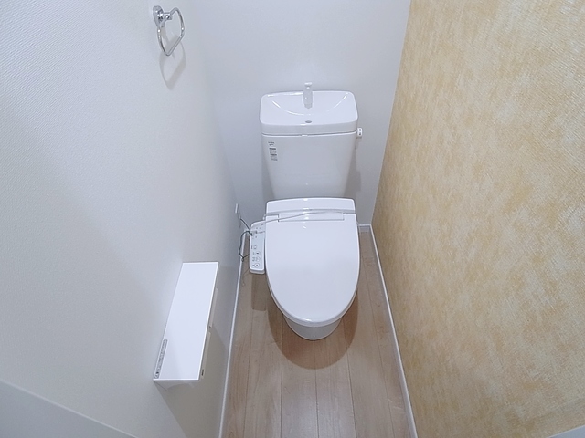 Regulus垂水のトイレ写真