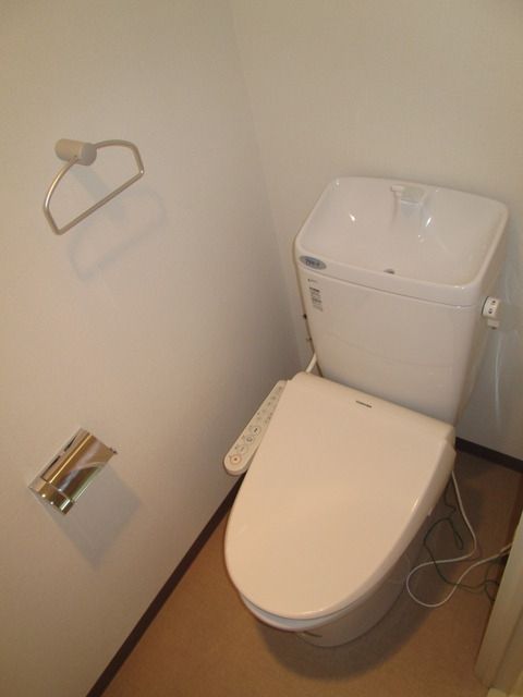 トイレ　同タイプ別部屋写真
