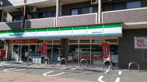 コンビニ　ファミリーマート 福岡姪浜駅南店（コンビニ）まで361m