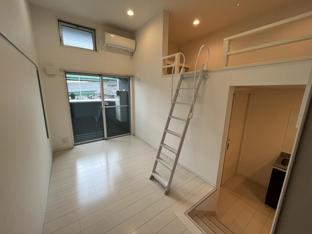 sofitel西田町の居間写真