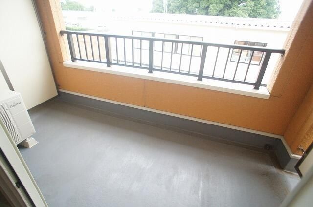 埼玉高速鉄道 浦和美園駅 徒歩17分 3階建 築15年の内装写真