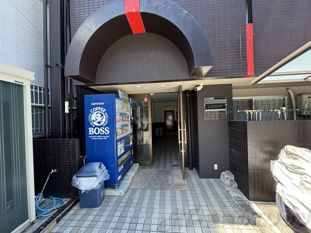 エントランス　エントランス