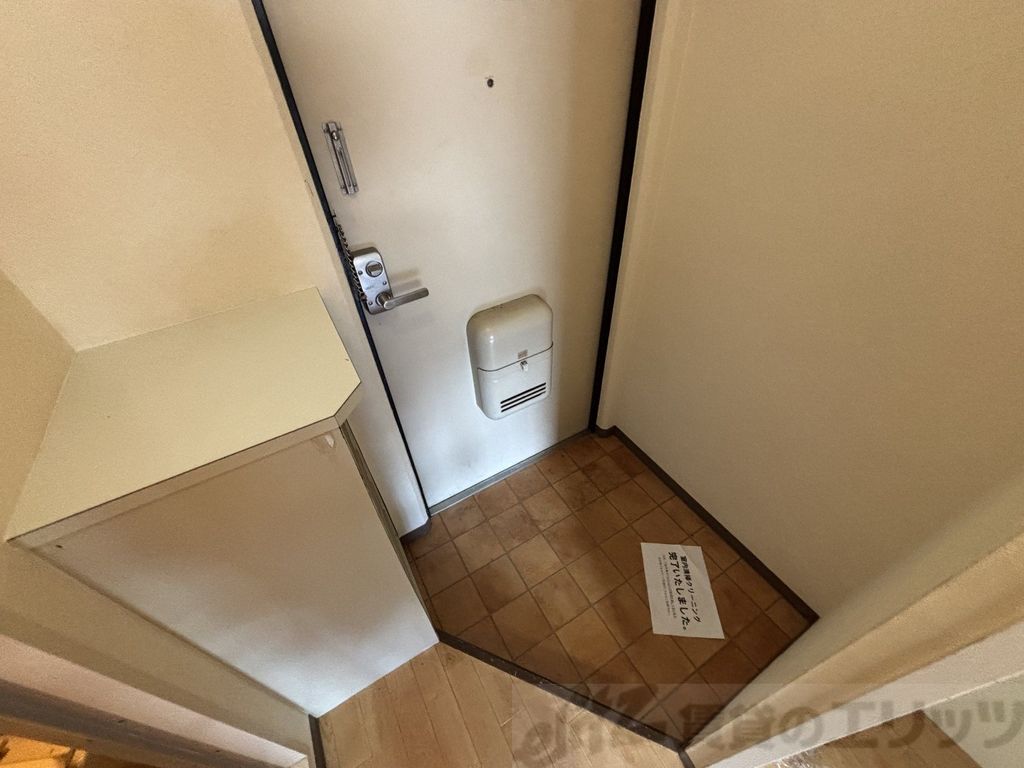 玄関　玄関