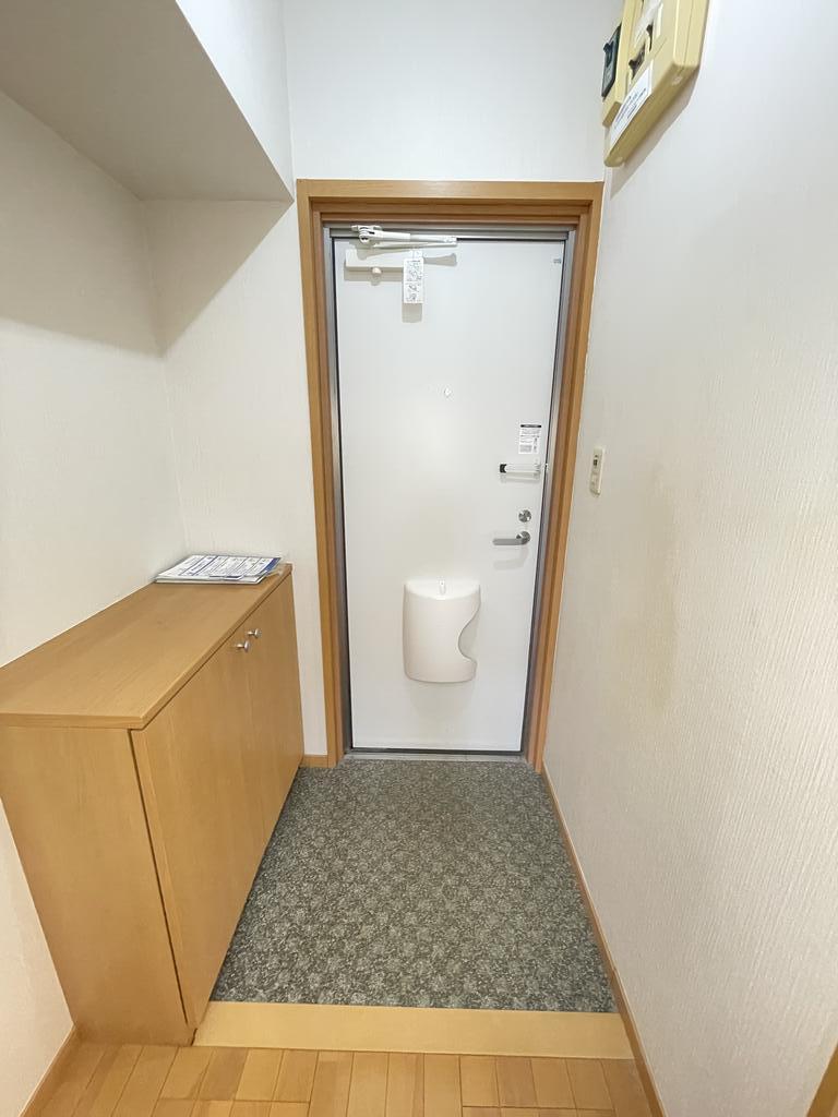 玄関　※別部屋写真です