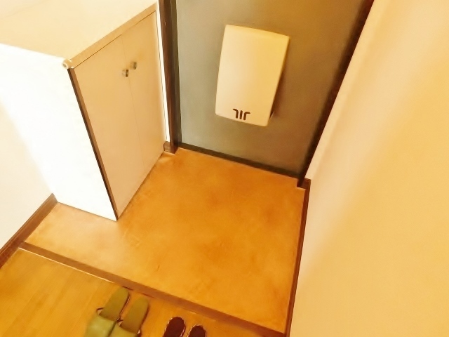 玄関　別部屋参考画像