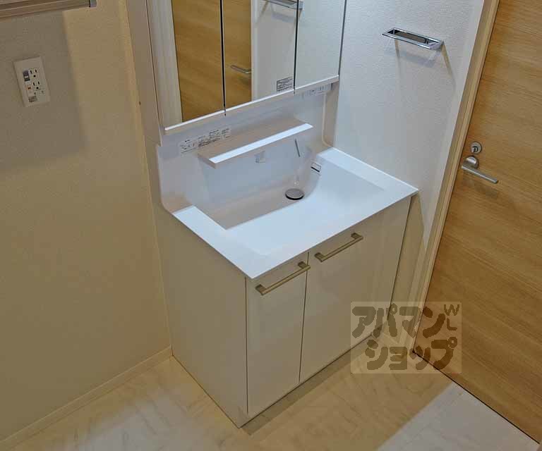 シャーメゾン嵐山 華の内装写真