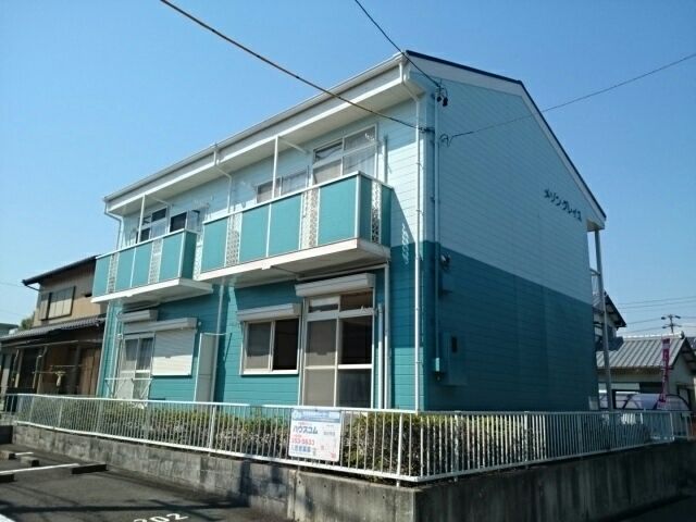 近鉄名古屋線 益生駅 バス乗車時間：14分 最寄りバス停で下車 徒歩2分 築34年