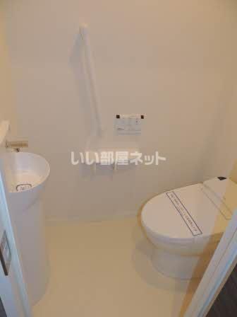 カメリアコート A棟のトイレ写真