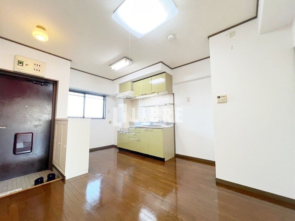 多摩都市モノレール 砂川七番駅 徒歩9分 5階建 築37年のキッチン写真