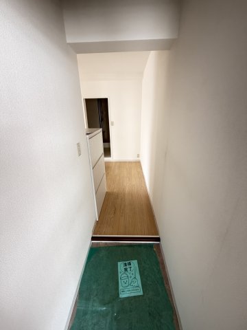 プレージュ本山の玄関写真