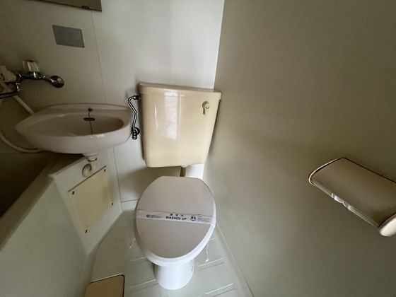 トイレ　※別部屋の写真です