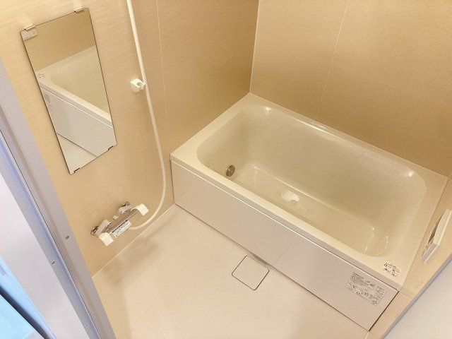 東京メトロ副都心線 地下鉄成増駅 徒歩11分 5階建 築4年の風呂写真