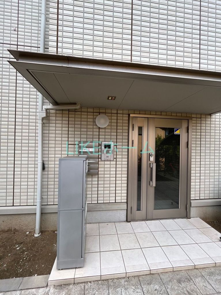 エントランス　エントランス
