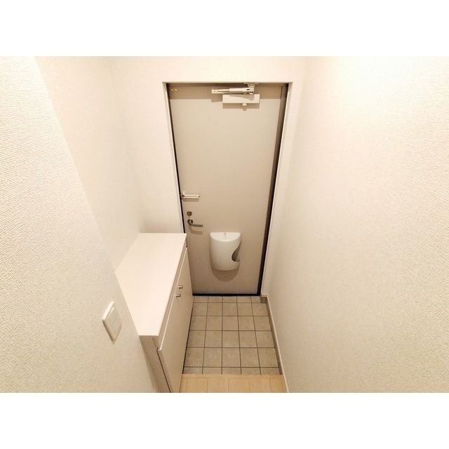 T-アルバ Iの玄関写真