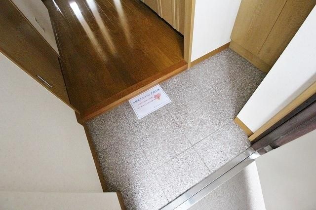 玄関　★お部屋探しは株式会社タウンハウジング東京まで★