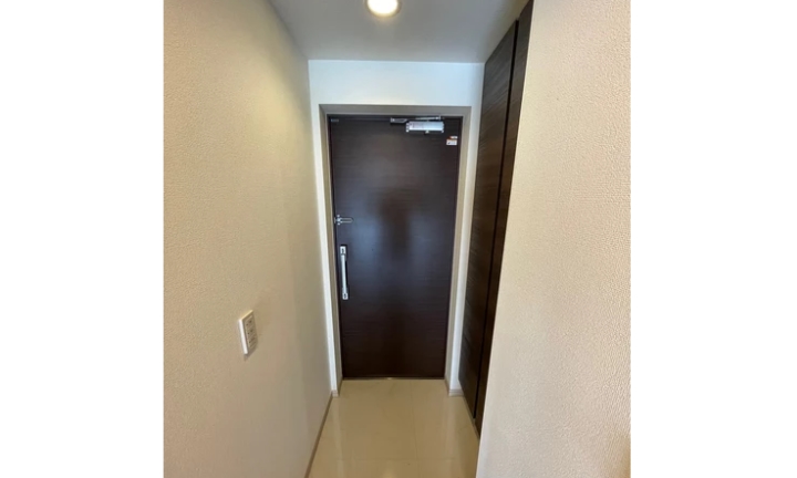 玄関　他部屋参考写真