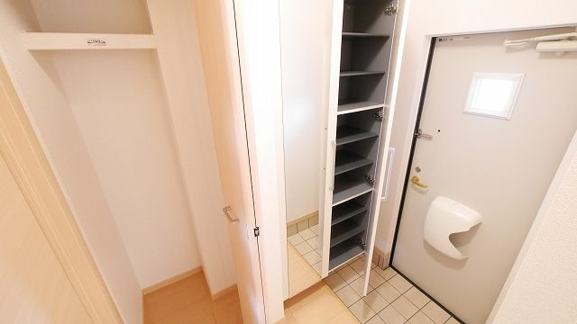 PearlBの玄関写真