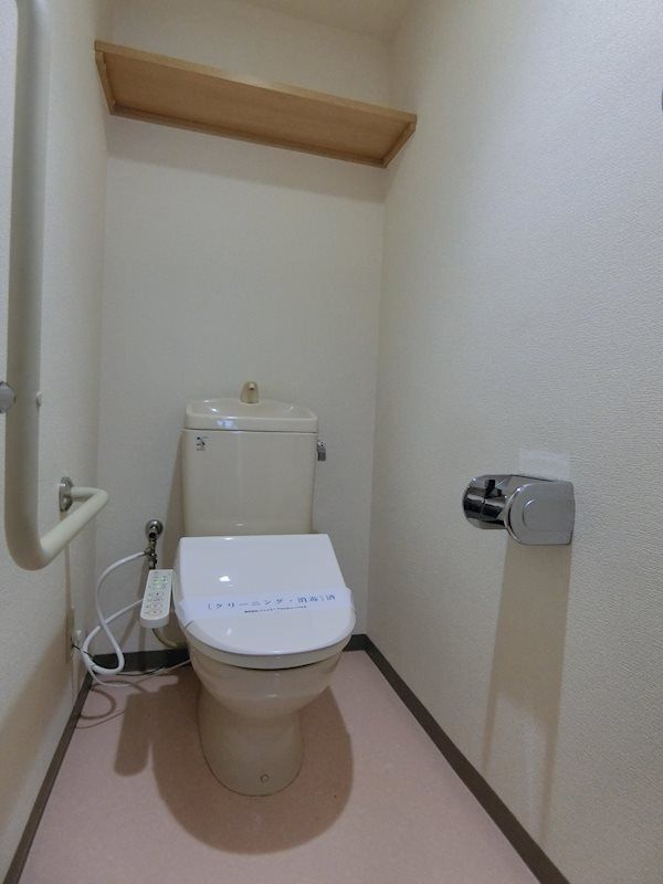 アプリ新横浜のトイレ写真