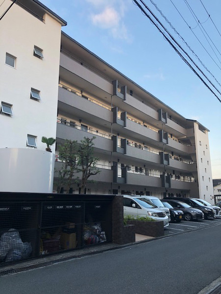 阪急宝塚線 岡町駅 徒歩8分 築49年